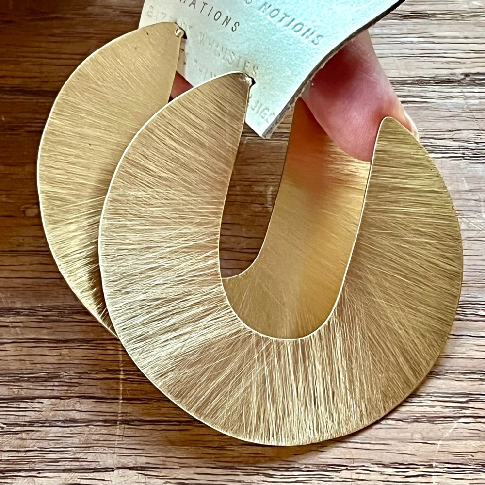 NWT Anthropologie Textured Hoop Statement Earrings - Picture 15 of 16